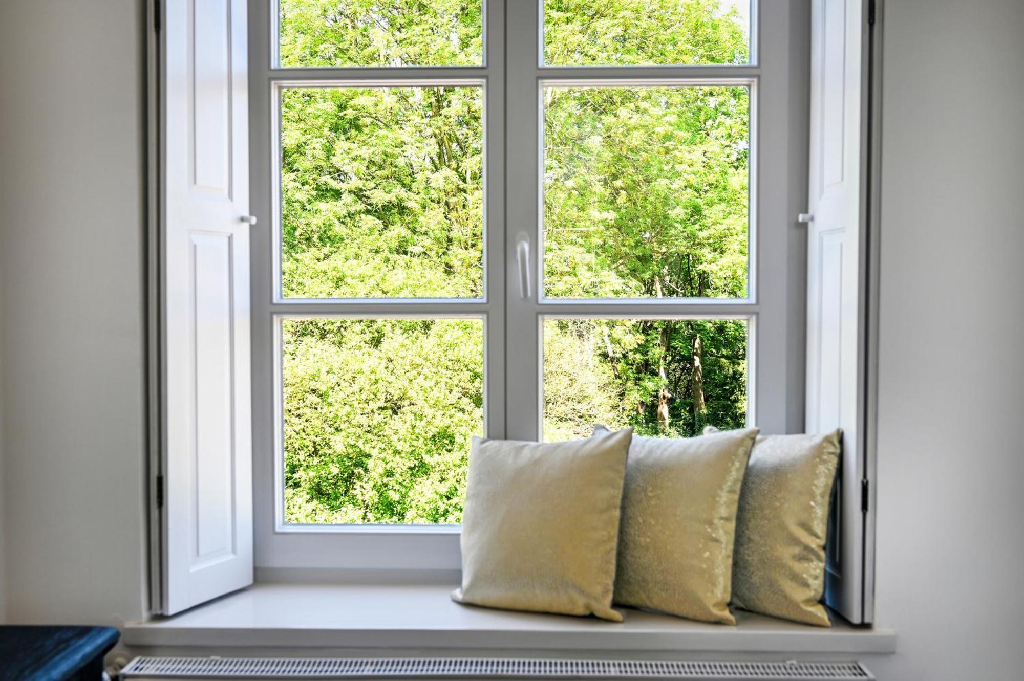 Insel-Apartment Im Herrenhaus Rheinblick Xanten Bagian luar foto